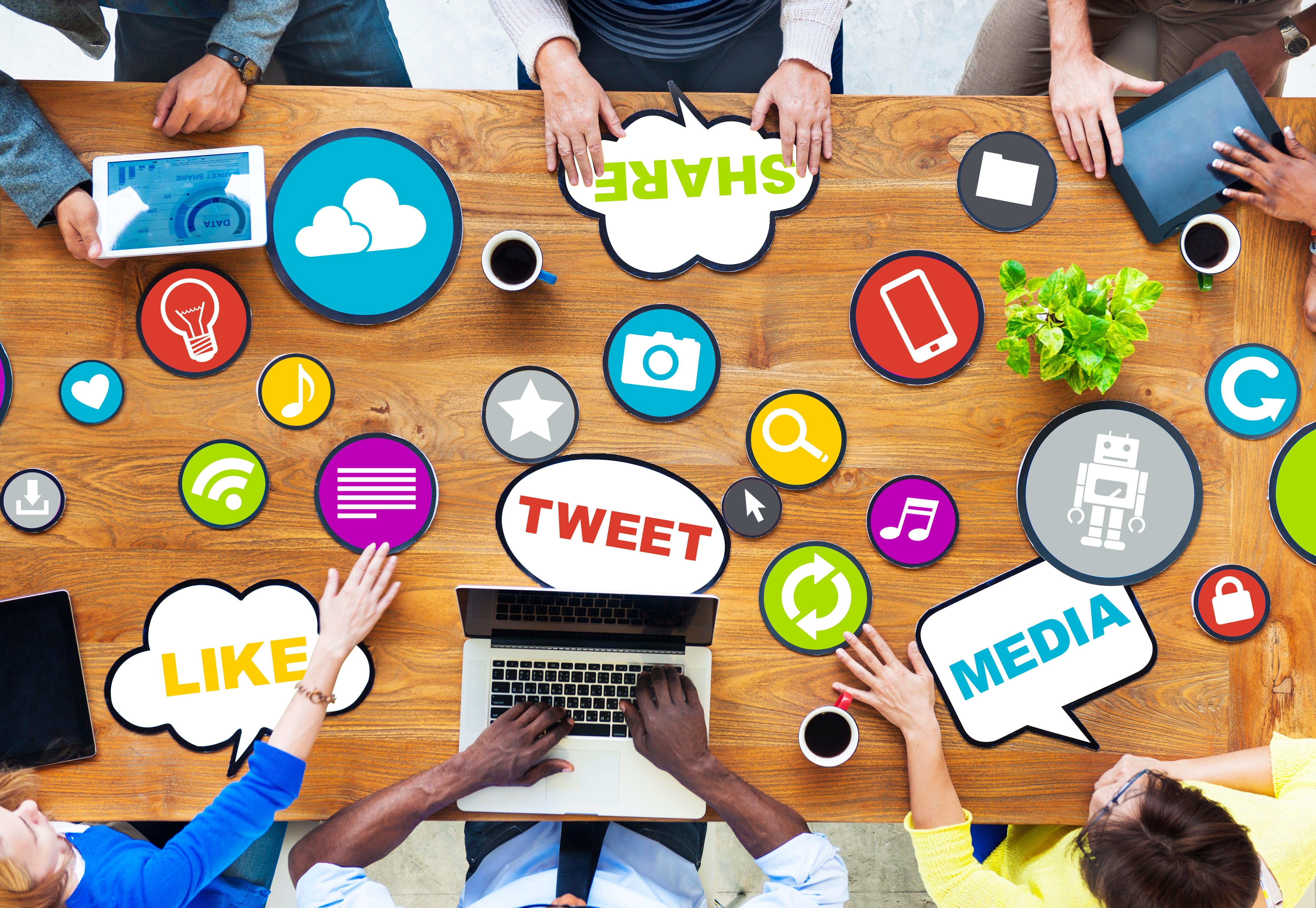 Empowering Your Team with Collaborative Social Media Tools
