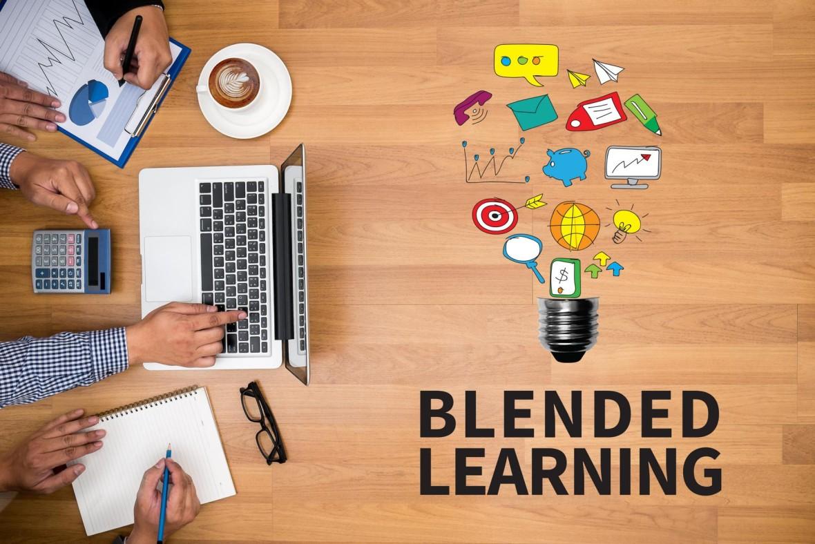Implementing ‍Blended ⁤Learning for‍ a Comprehensive Experience