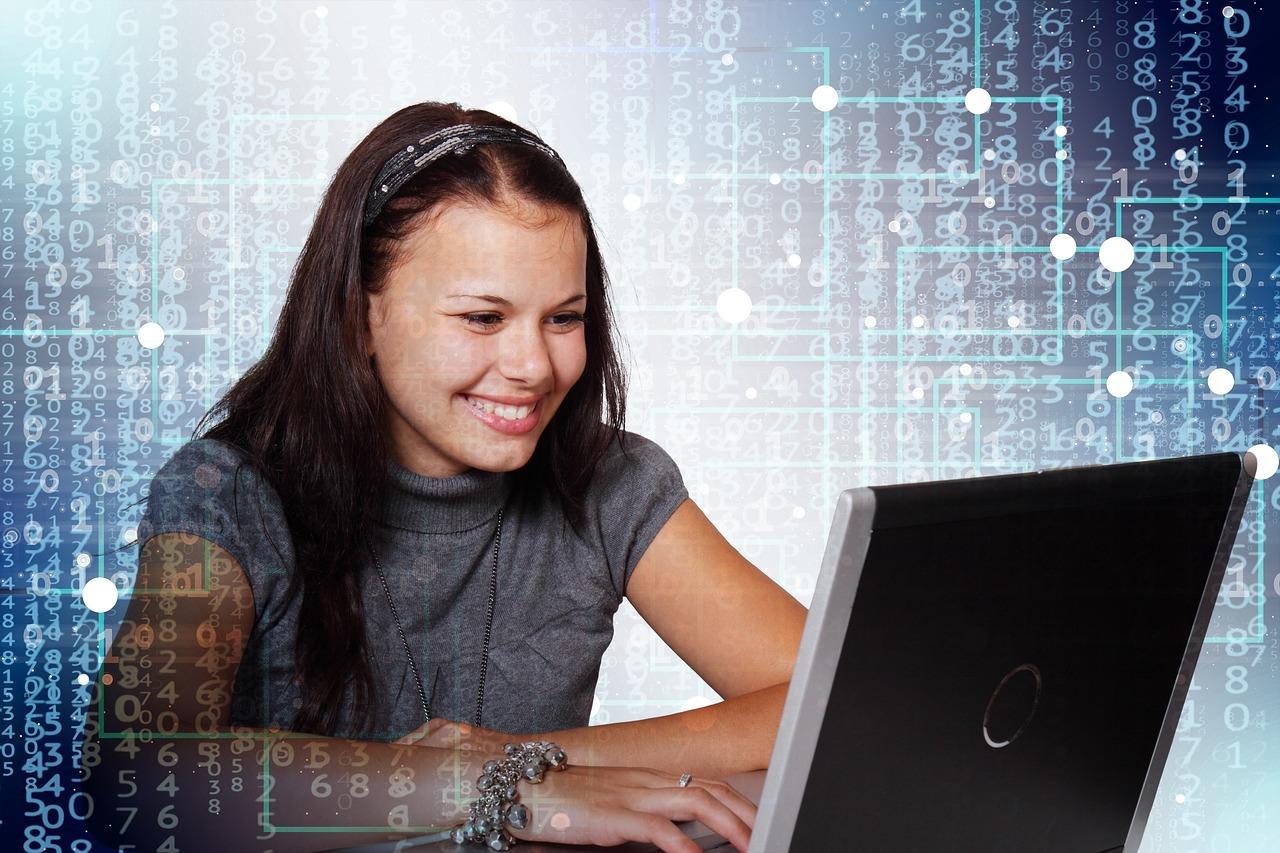 Leveraging Feedback ‌to Enhance E-Learning Experiences