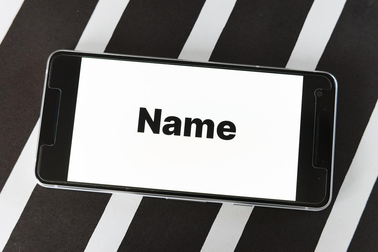 Choosing the Right Domain Name for Your Brand
