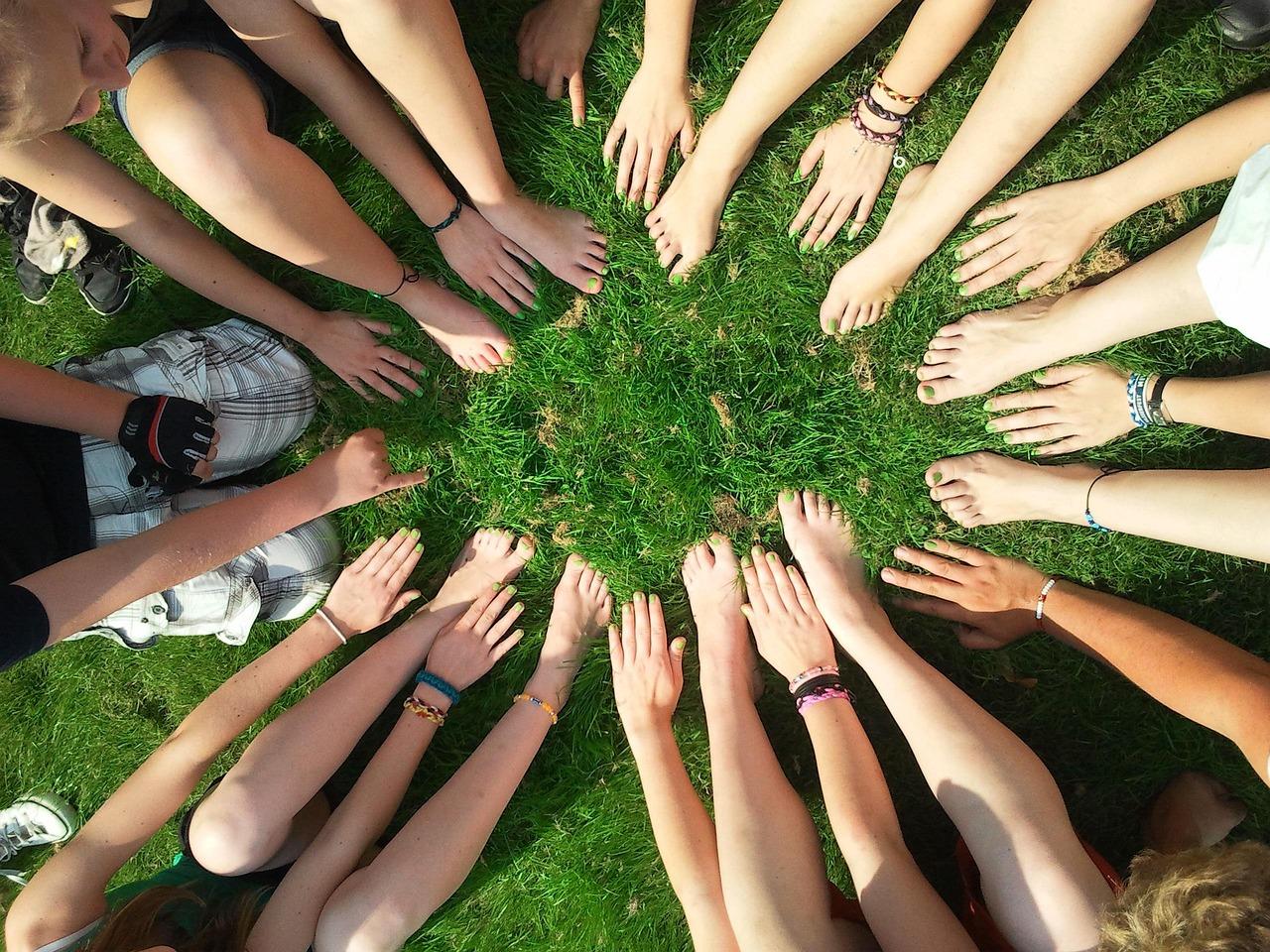 Choosing Platforms with Strong Community and Network Support
